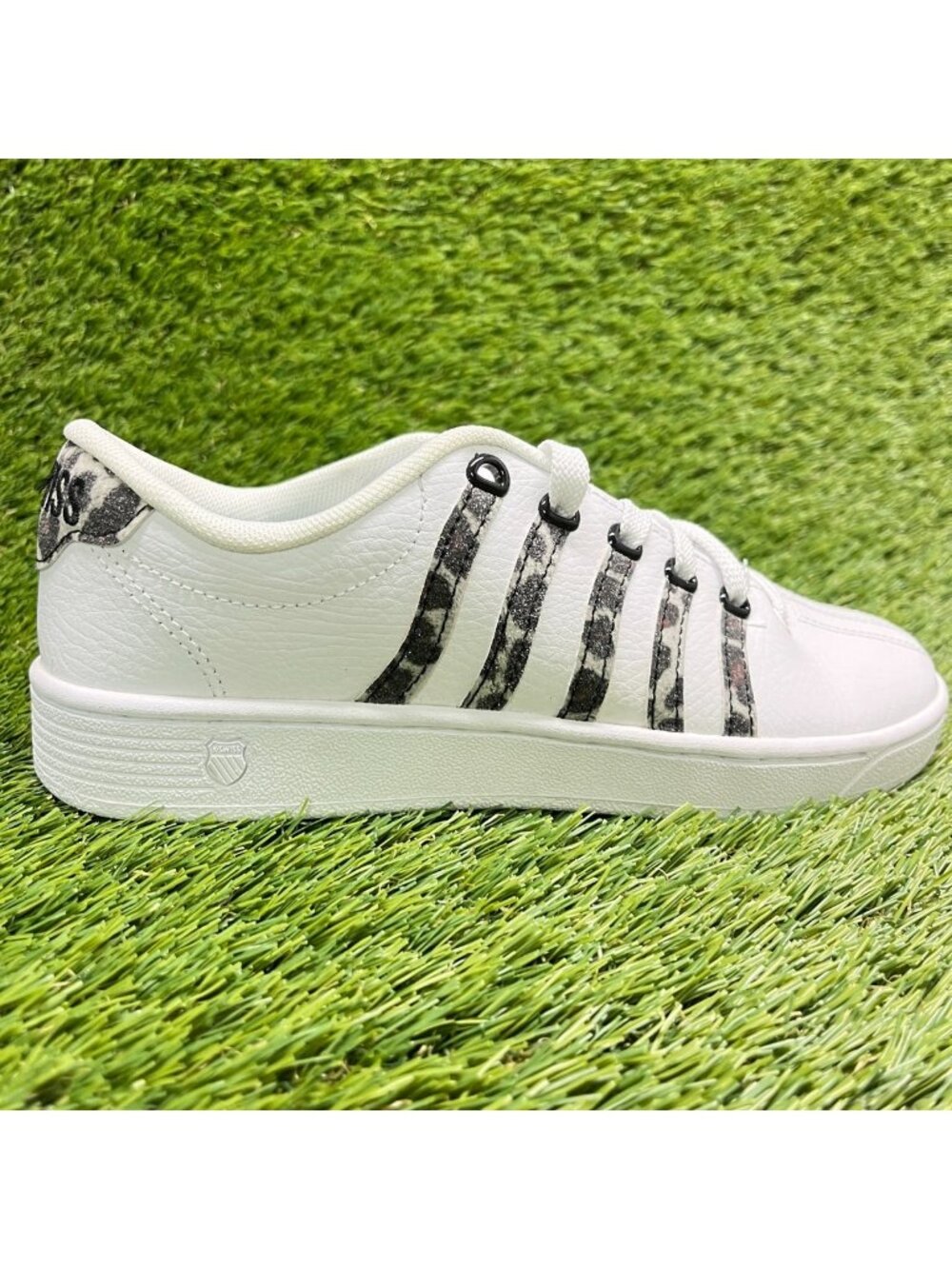 K-Swiss Court Pro II Leopard Womens Size 6 White Black Athletic Shoes Sneakers
